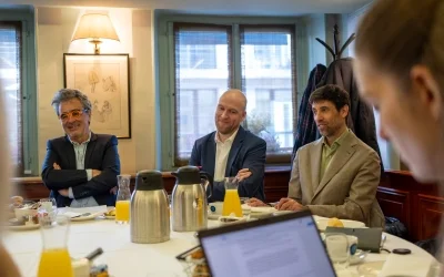 Municipales 2026 : la FCA présente ses propositions lors d’une table ronde de l’AJPME