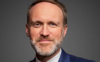 Antoine Saintoyant, directeur de la Banque des Territoires :"Le commerce de proximité est plus qu’un acteur économique, c’est un pilier social et civique"