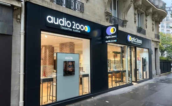 Audio 2000 remet ses « lunettes auditives » sur le devant de la scène
