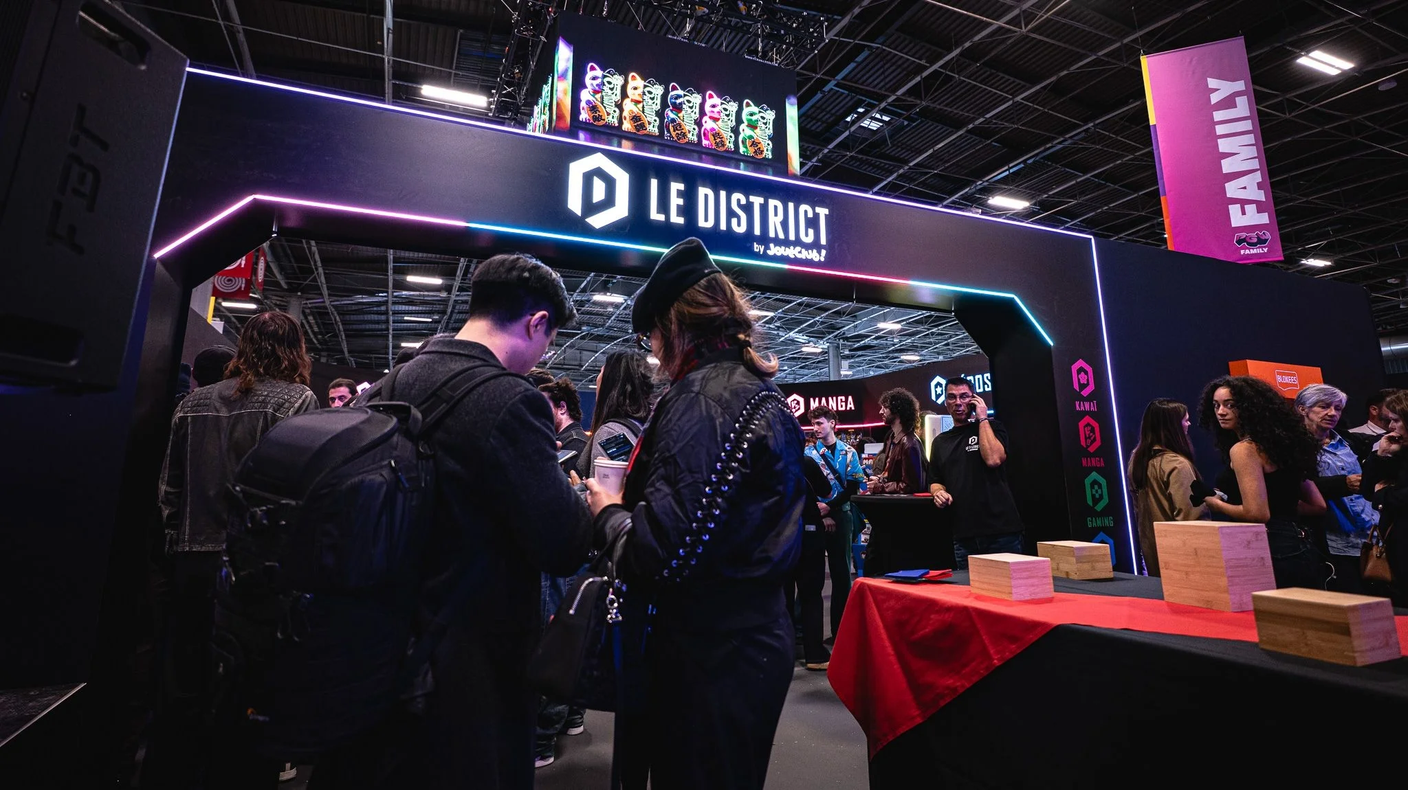 Avec « Le District », JouéClub élargit son offre aux passionnés de tous âges